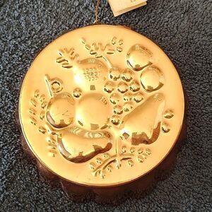 Benjamin & Medwin Handcrafted Copperware Fruit Gelatin Mold Vintage